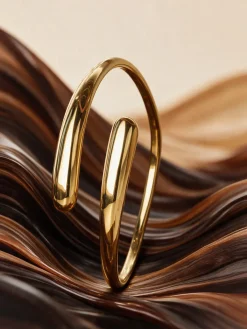 Refined Arc Armcuff