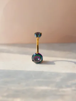 Serene Glow Dark Titan Bauchnabelpiercing