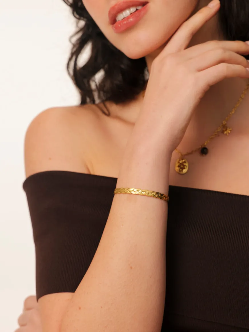 Serene Spark Armcuff