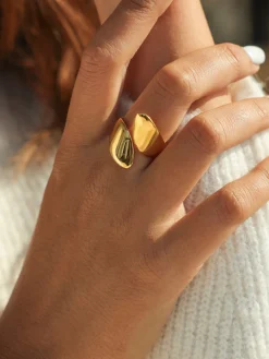 Simple Serenity Ring