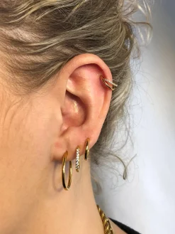 Simple Shine Titan Piercing