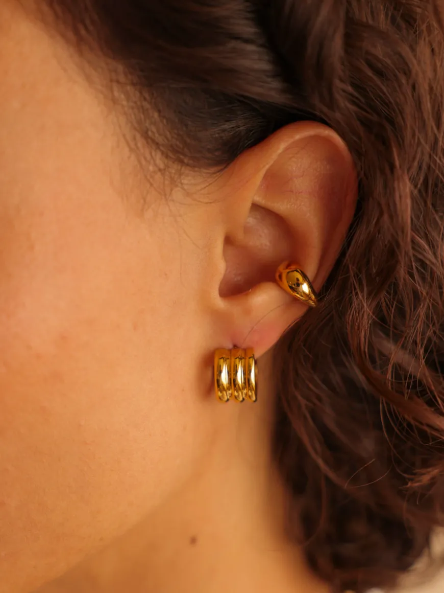 Sleek Curve Earcuff