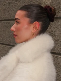 Sleek Curve Earcuff