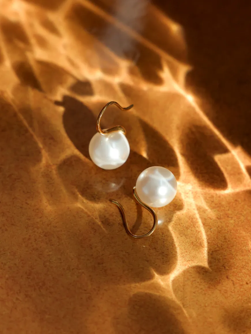 Sway Pearl White Ohrringe