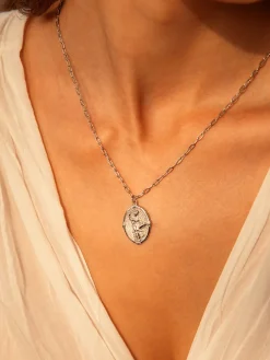 The Sagacity of Athena Kette