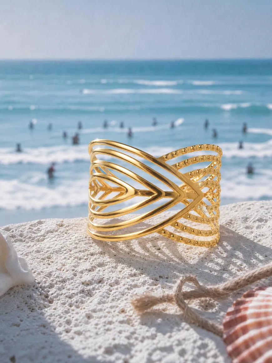 Timeless Bond Armcuff