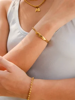 Timeless Elegance ARMBAND