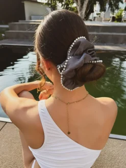 Twinkle Beauty Scrunchie