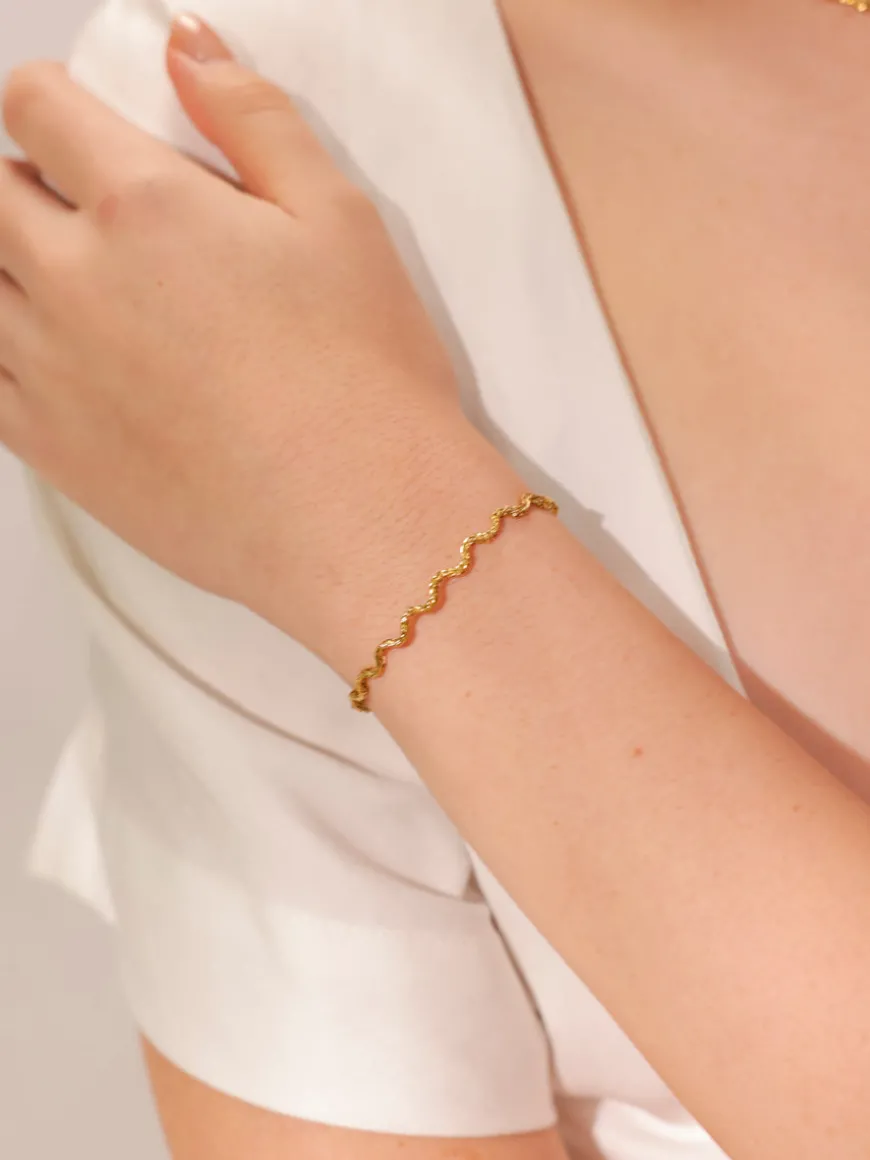 Twisted Grace ARMBAND