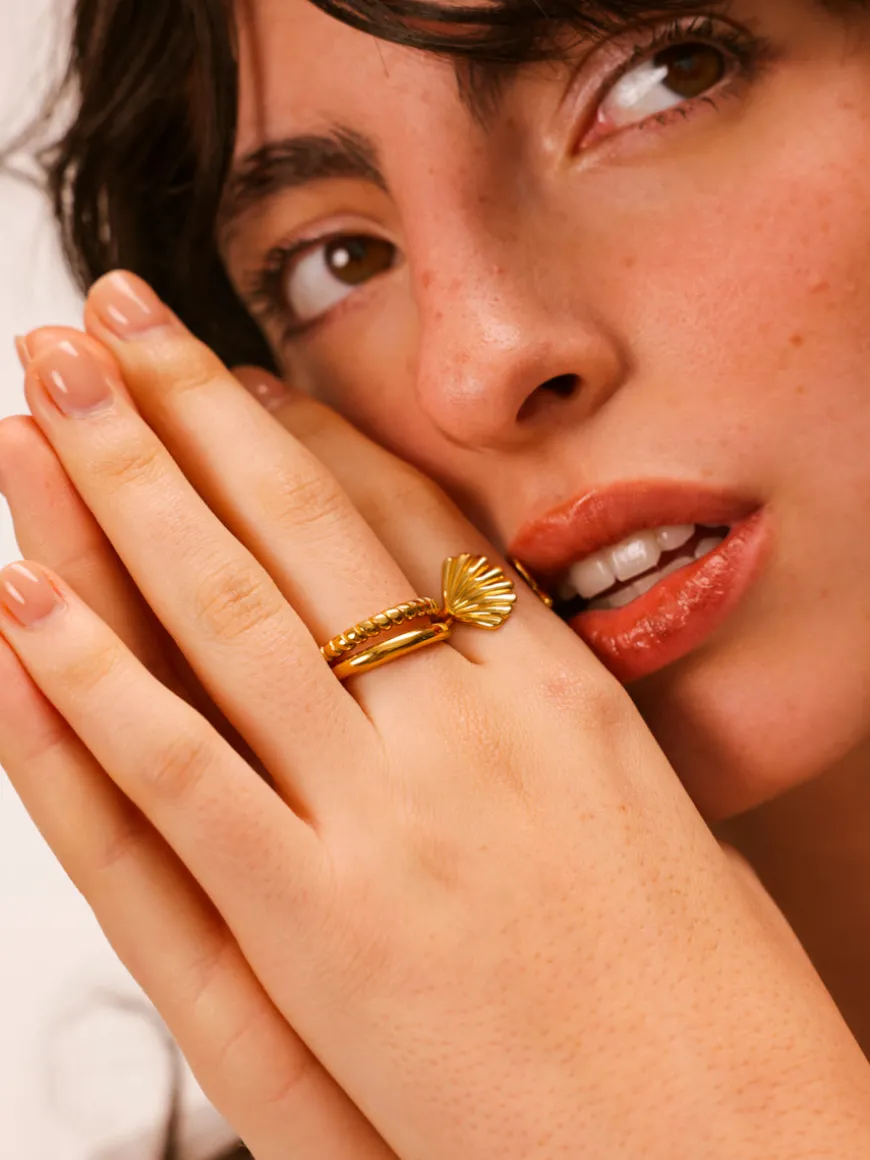 Two Track Ring