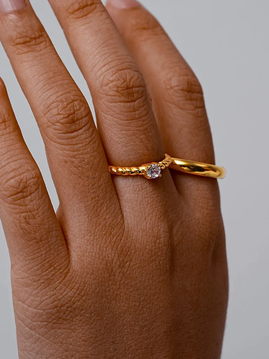 Unique One Ring