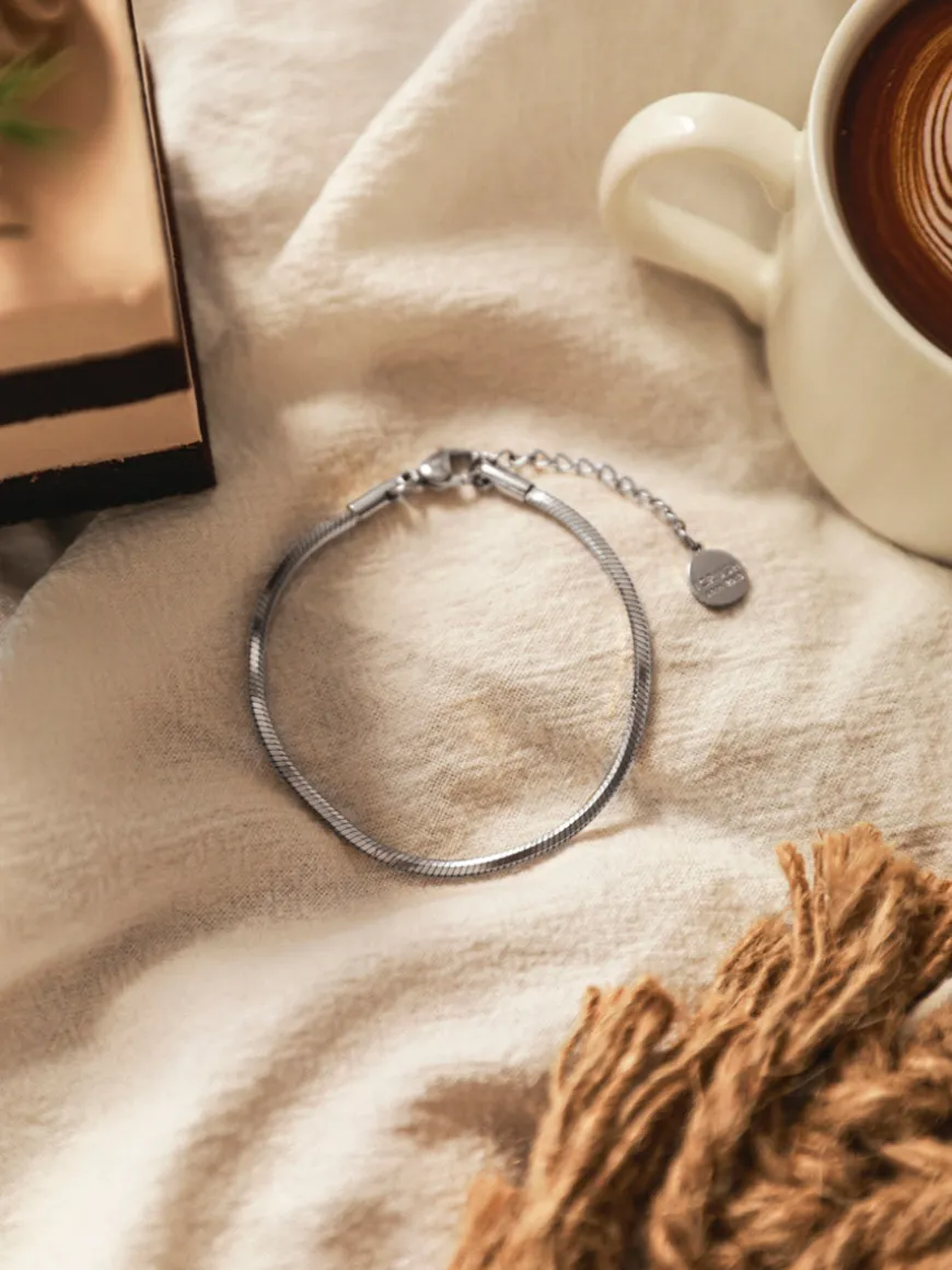 Urban Oval Sleek ARMBAND