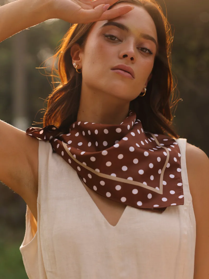 Vintage Dot Brown Tuch