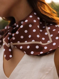 Vintage Dot Brown Tuch