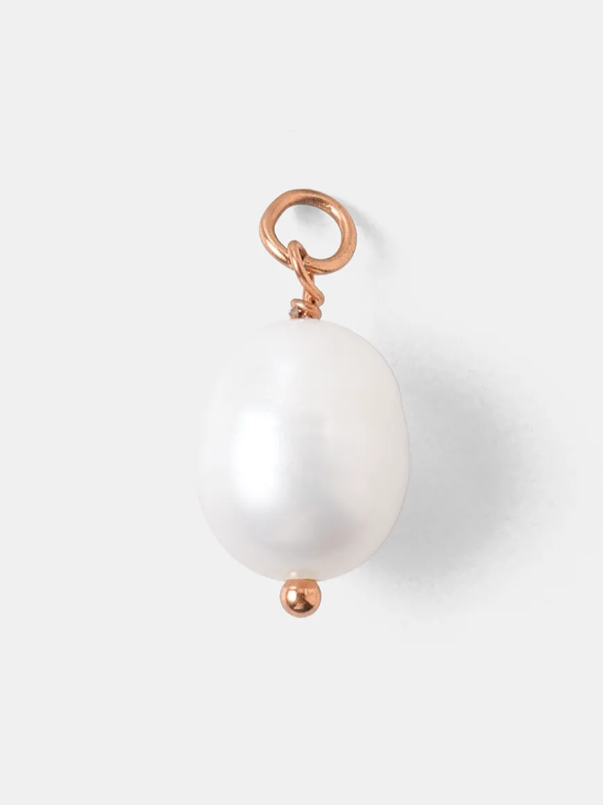 Vintage Pearl Ohrring-Charm