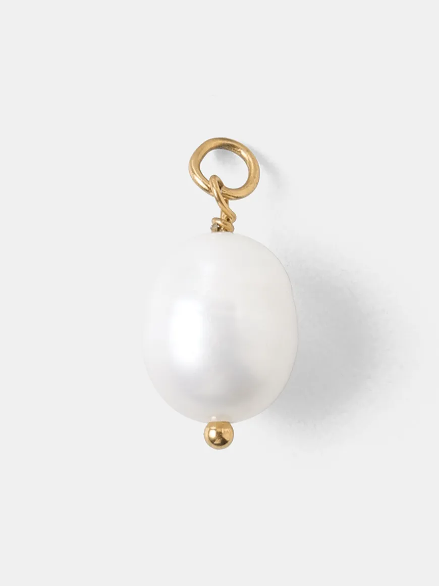 Vintage Pearl Ohrring-Charm