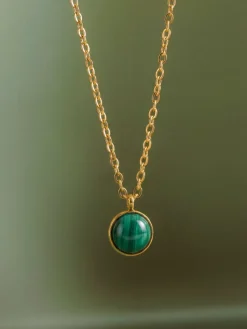 Wandering Wish Dark Green Kette