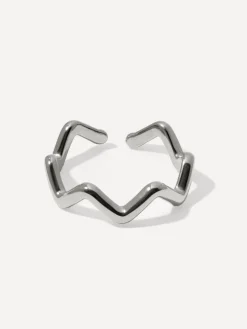 Wave Shaped Ring