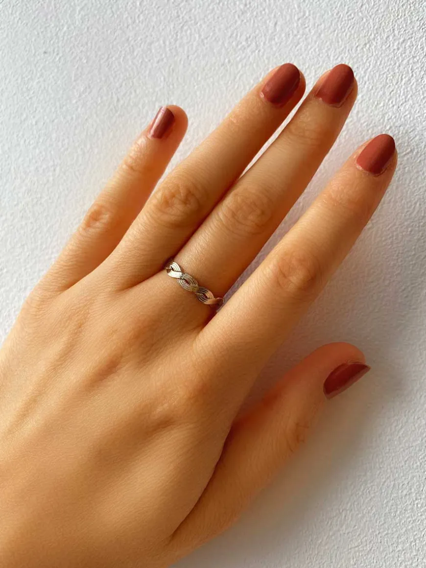 Wavy Line Ring